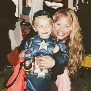 Meet your Posher, Dana